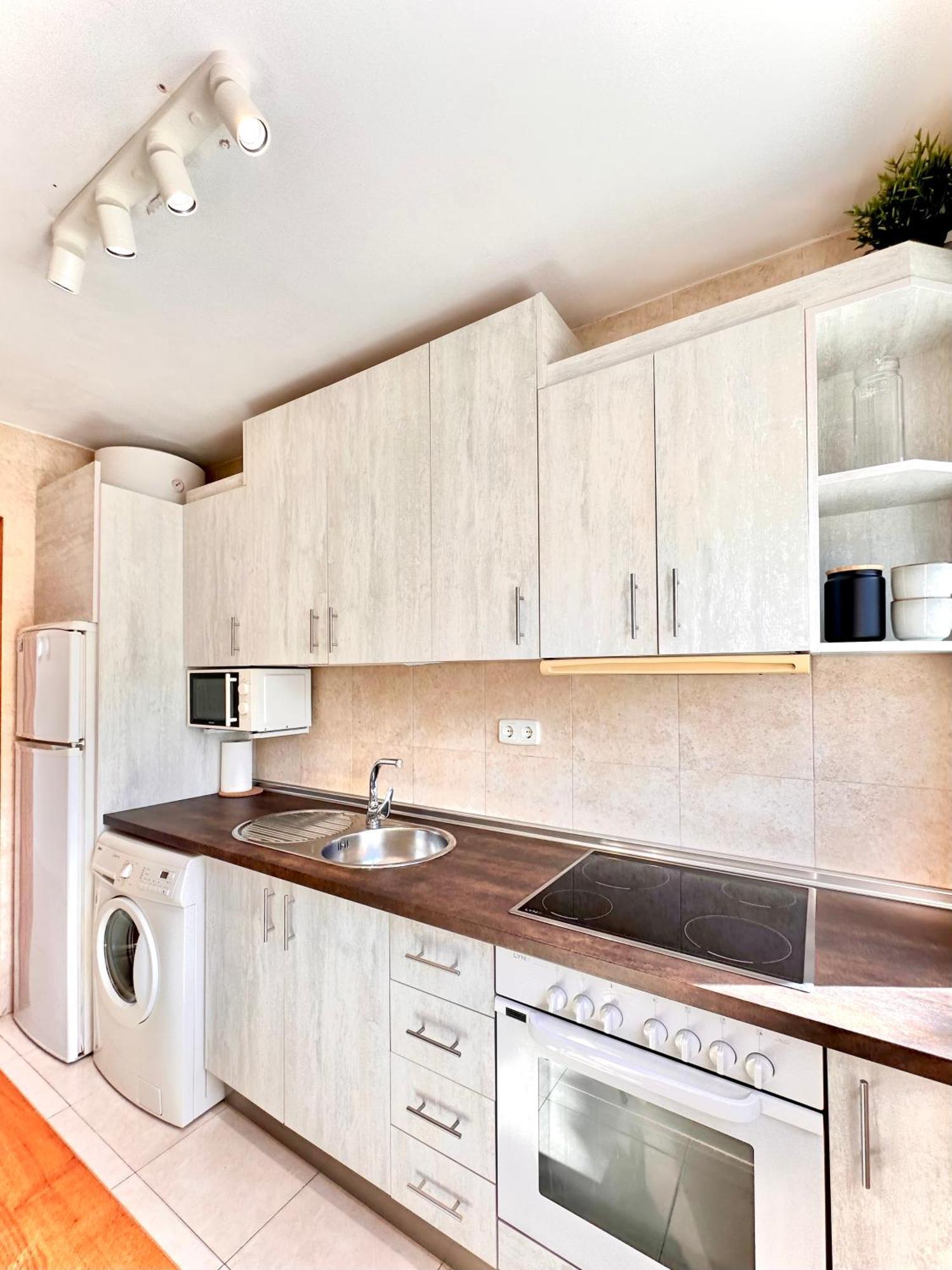 Apartamentos J&K Torremolinos Exteriör bild
