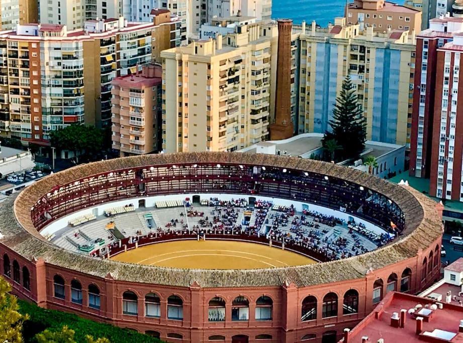 Apartamentos J&K Torremolinos Exteriör bild