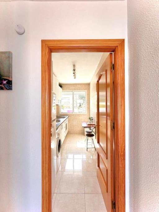 Apartamentos J&K Torremolinos Exteriör bild