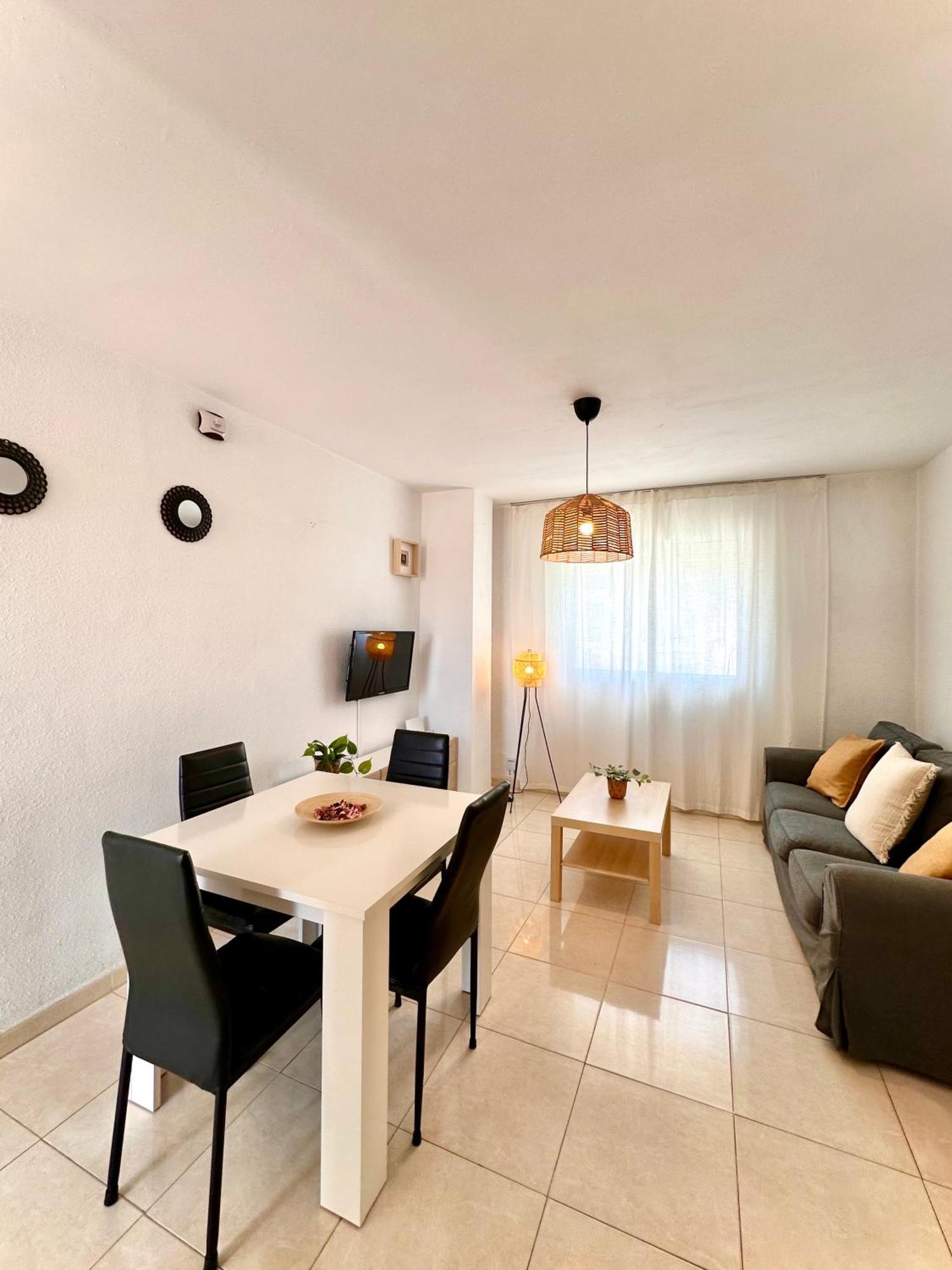 Apartamentos J&K Torremolinos Exteriör bild
